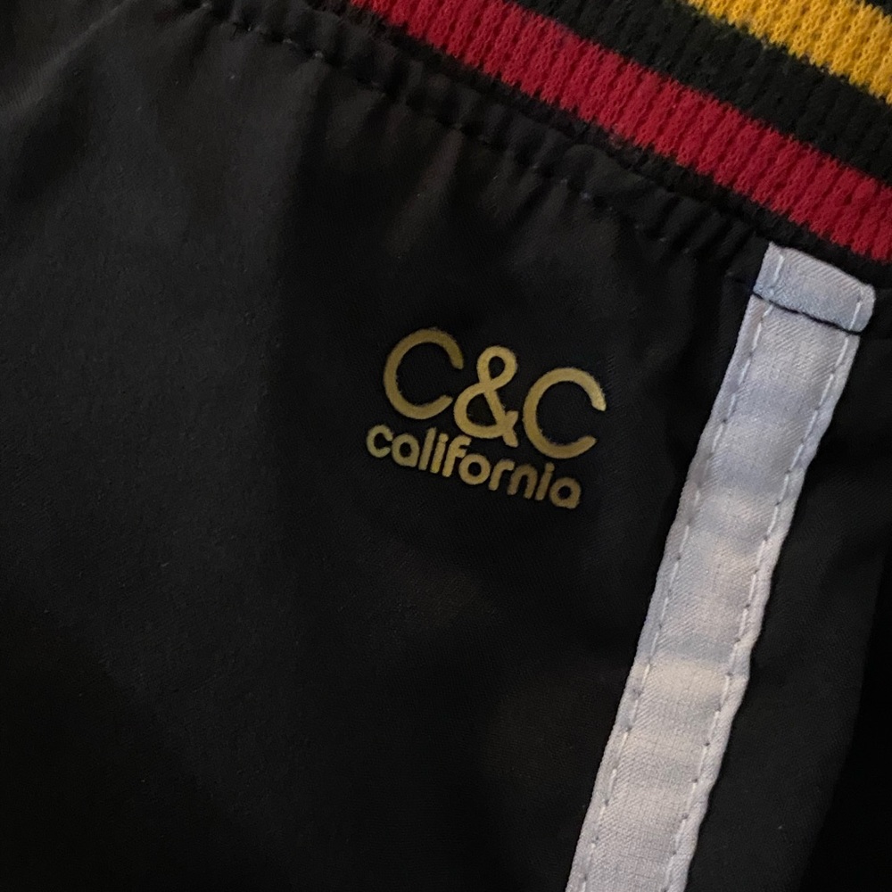 C&C California Rainbow Waist Joggers small - Picture 10 of 11